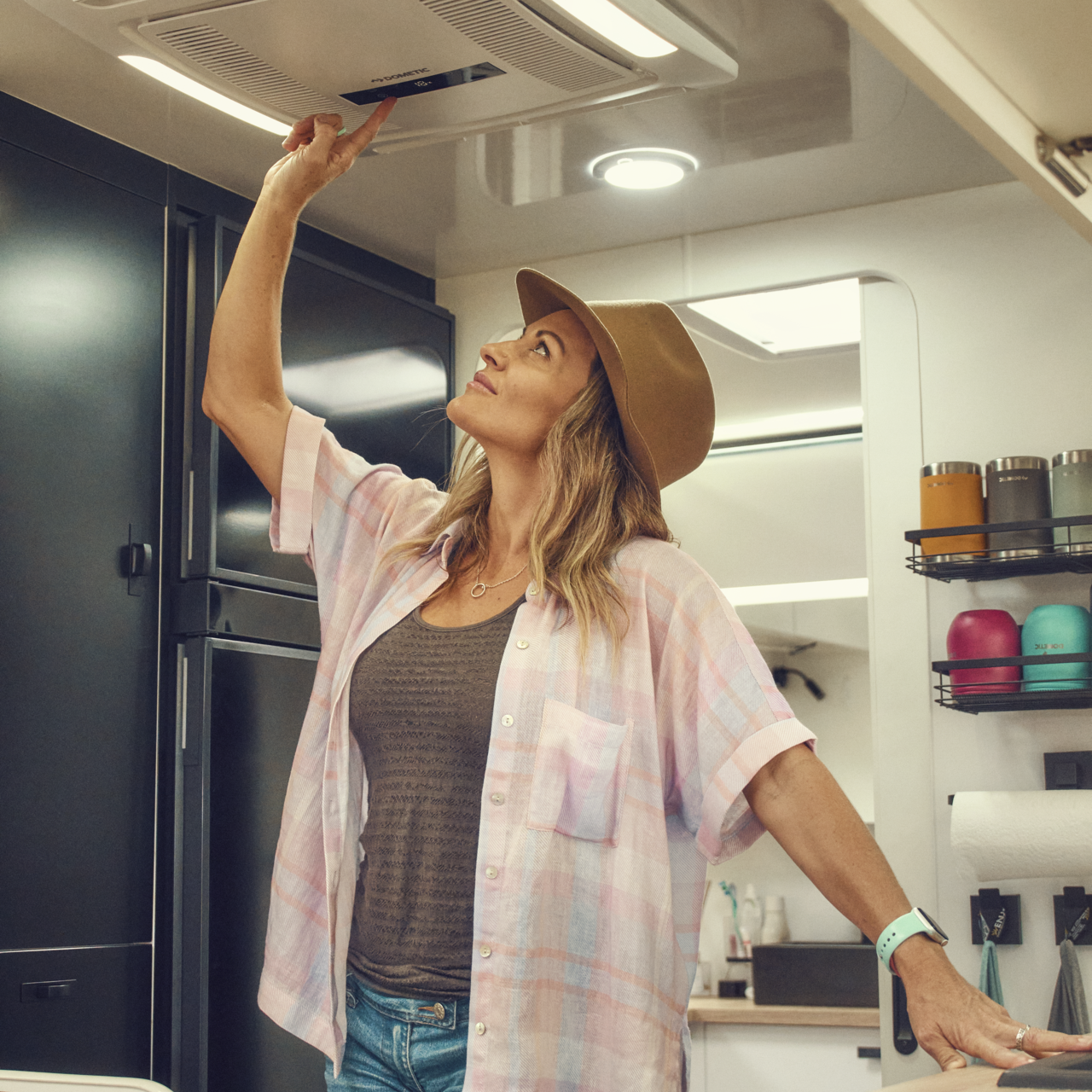 Dometic FreshJet FJX ADB